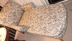 Victorian Boudoir Chaise Lounge Fainting Couch