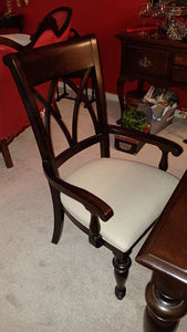 Macy’s 9-piece Bradford Dining Table & Chairs - Solid Wood